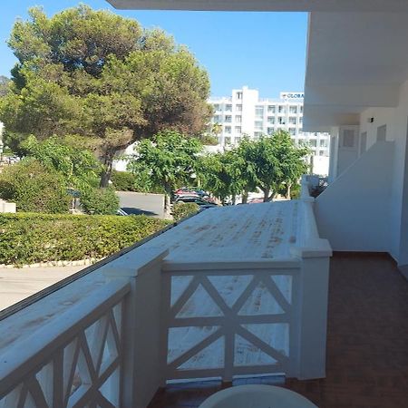 Apartamento En Playa Santo Tomas 1-5 Эс-Миджорн-Гран Экстерьер фото