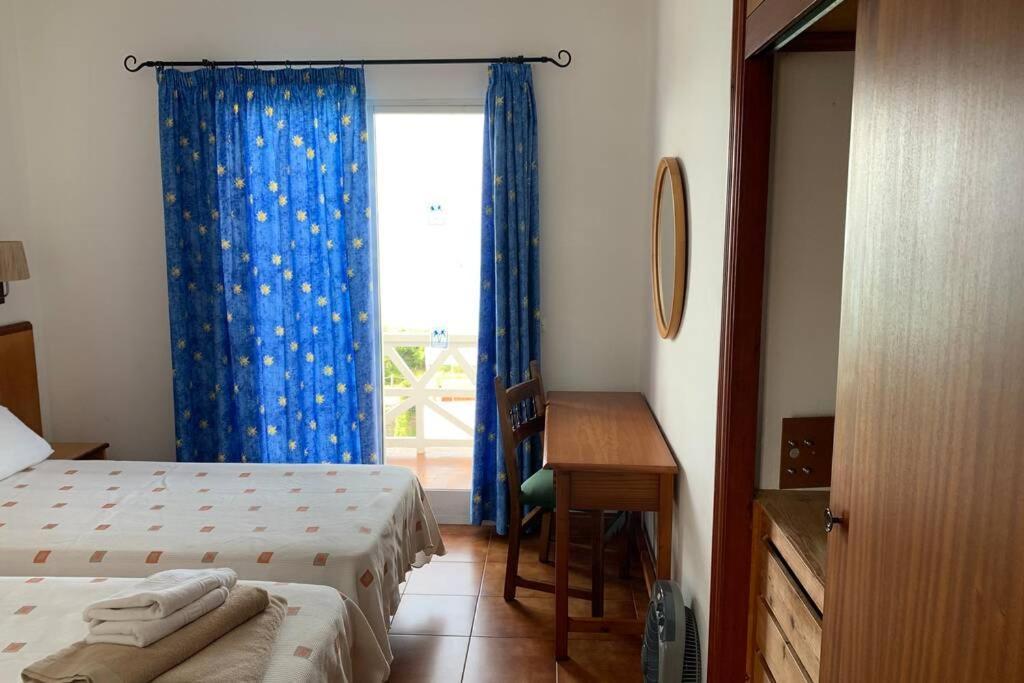 Apartamento En Playa Santo Tomas 1-5 Эс-Миджорн-Гран Экстерьер фото