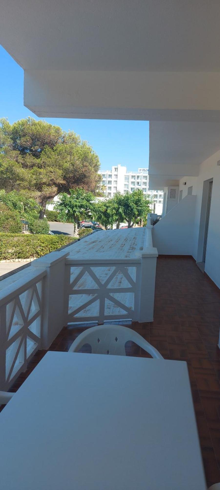 Apartamento En Playa Santo Tomas 1-5 Эс-Миджорн-Гран Экстерьер фото