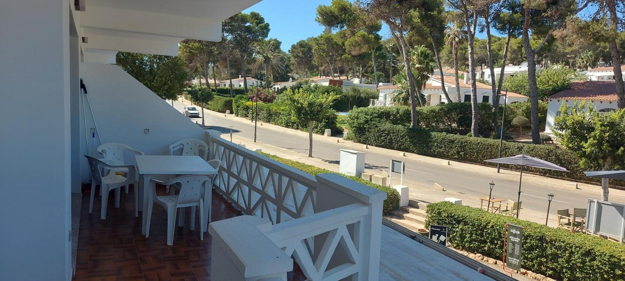 Apartamento En Playa Santo Tomas 1-5 Эс-Миджорн-Гран Экстерьер фото